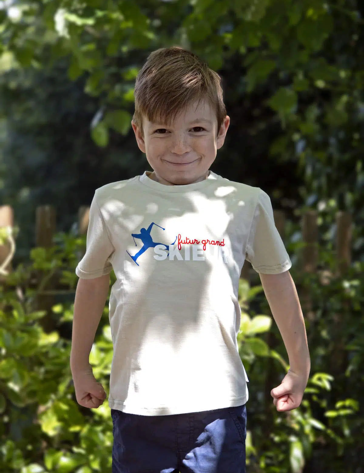 t-shirt-enfant-made-in-france-futur-grand-skieur-1_jpg.webp