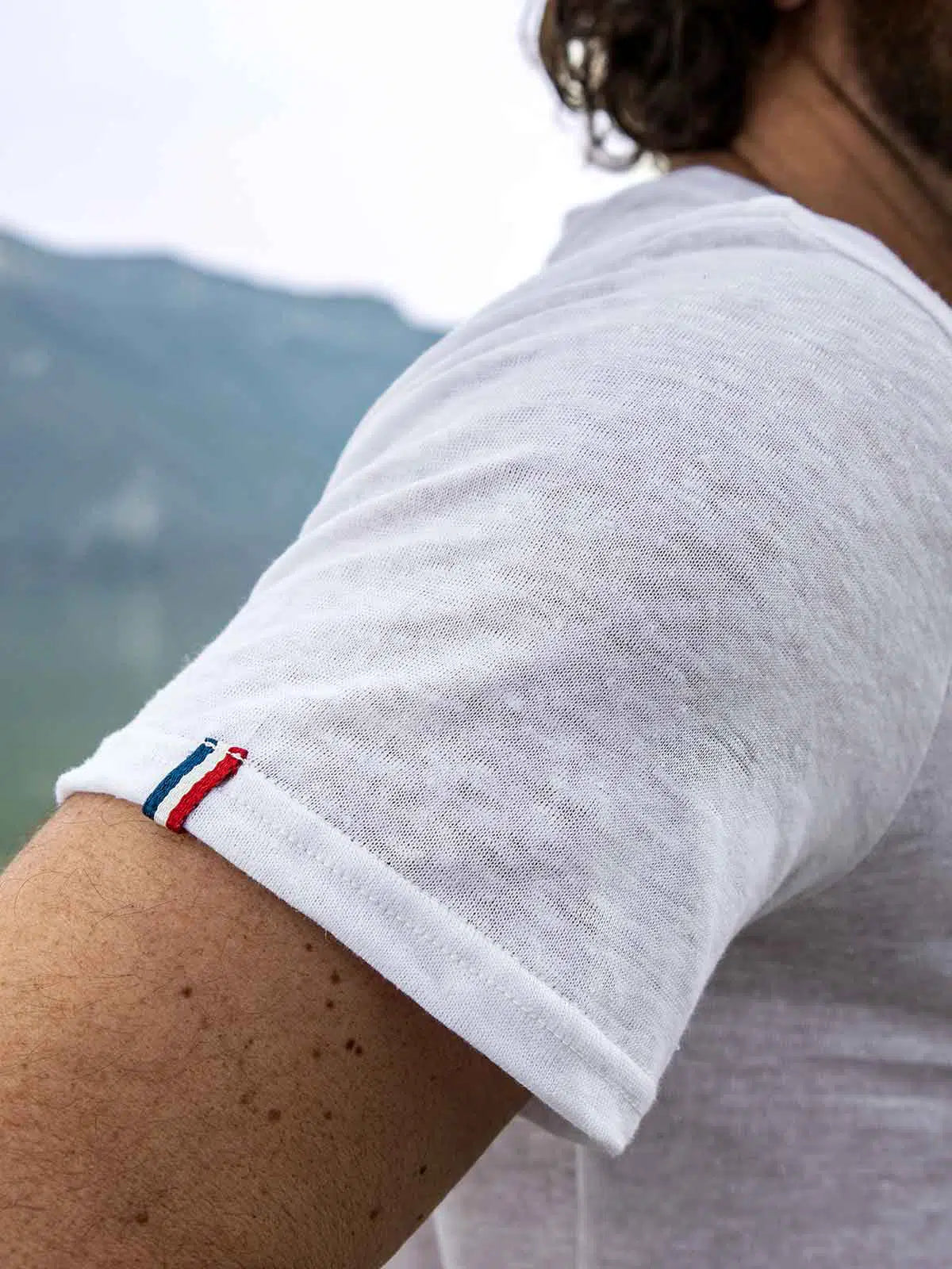 t-shirt-lin-made-in-france-homme-l-indispensable-blanc