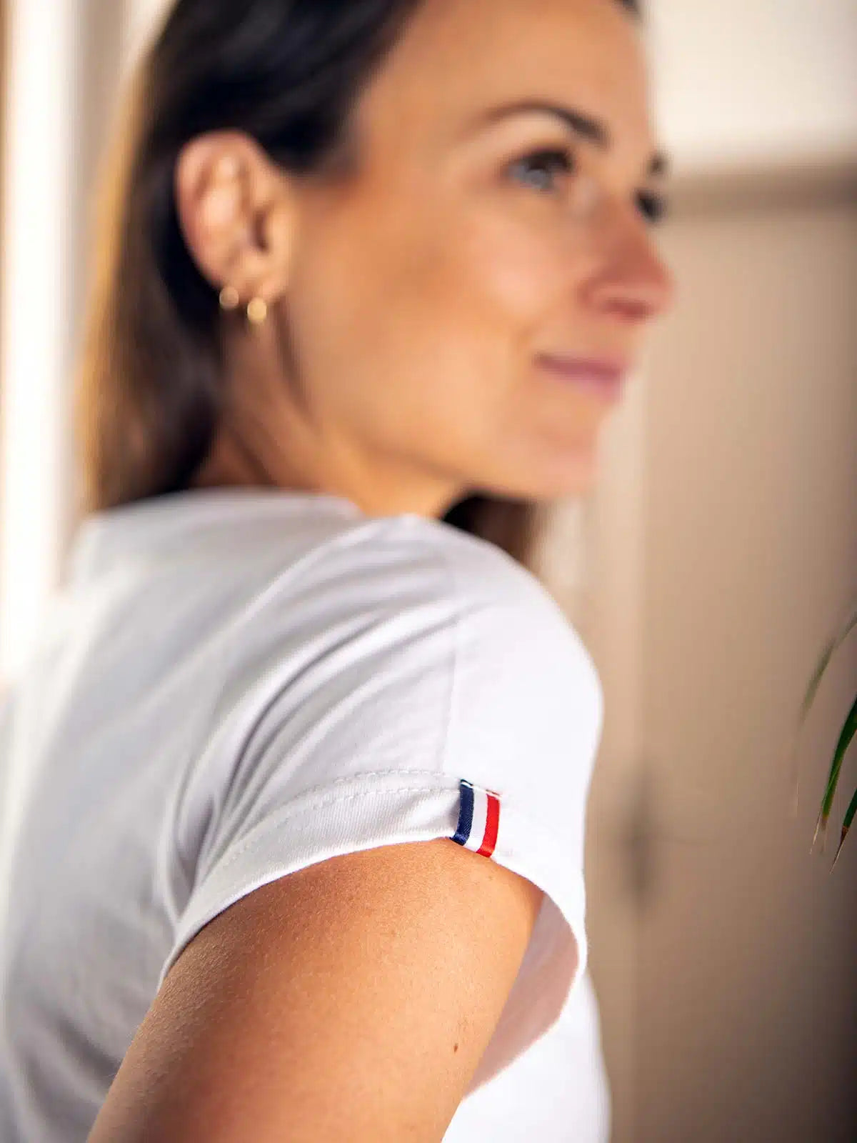 t-shirt-made-in-france-femme-l-authentique-blanc.jpg